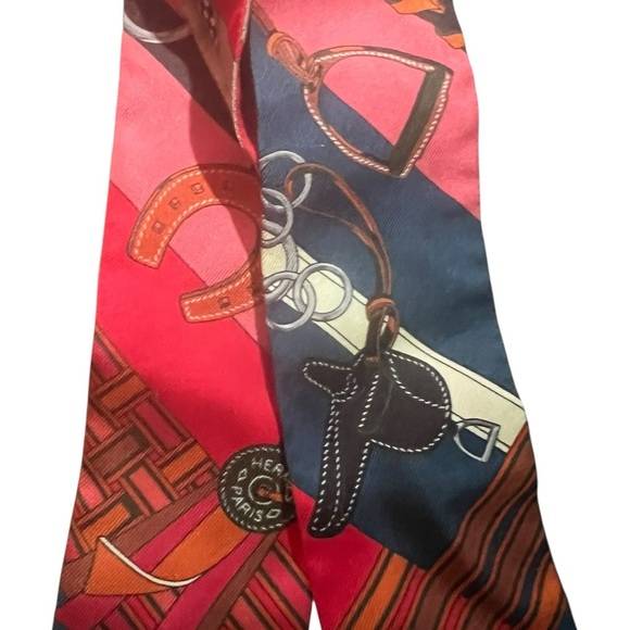 Hermes Equestrian Silk Twilly - Picture 6 of 6